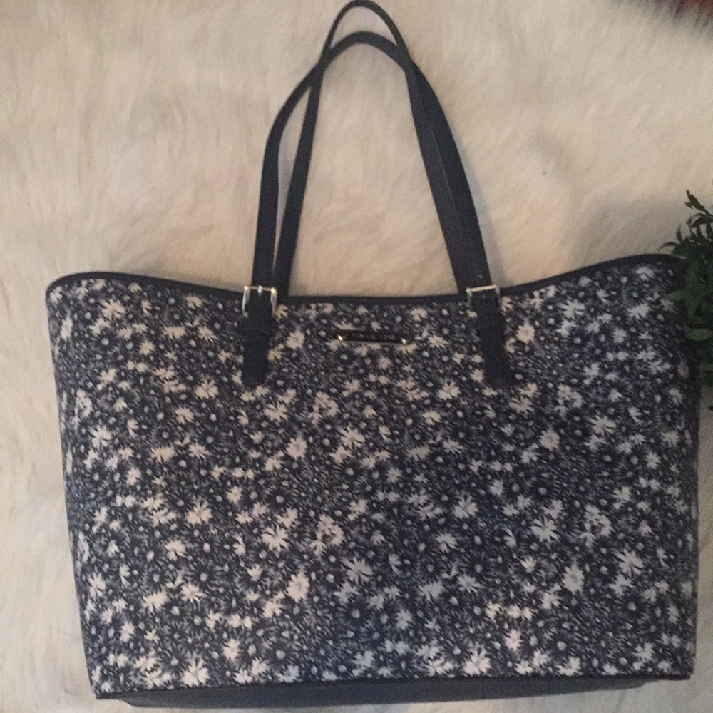 Michael Kors Floral Jet Set Tote